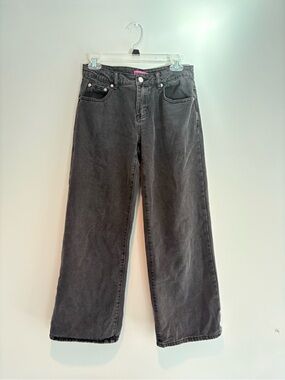 Edikted Raelynn Washed Low Rise Baggy Jeans